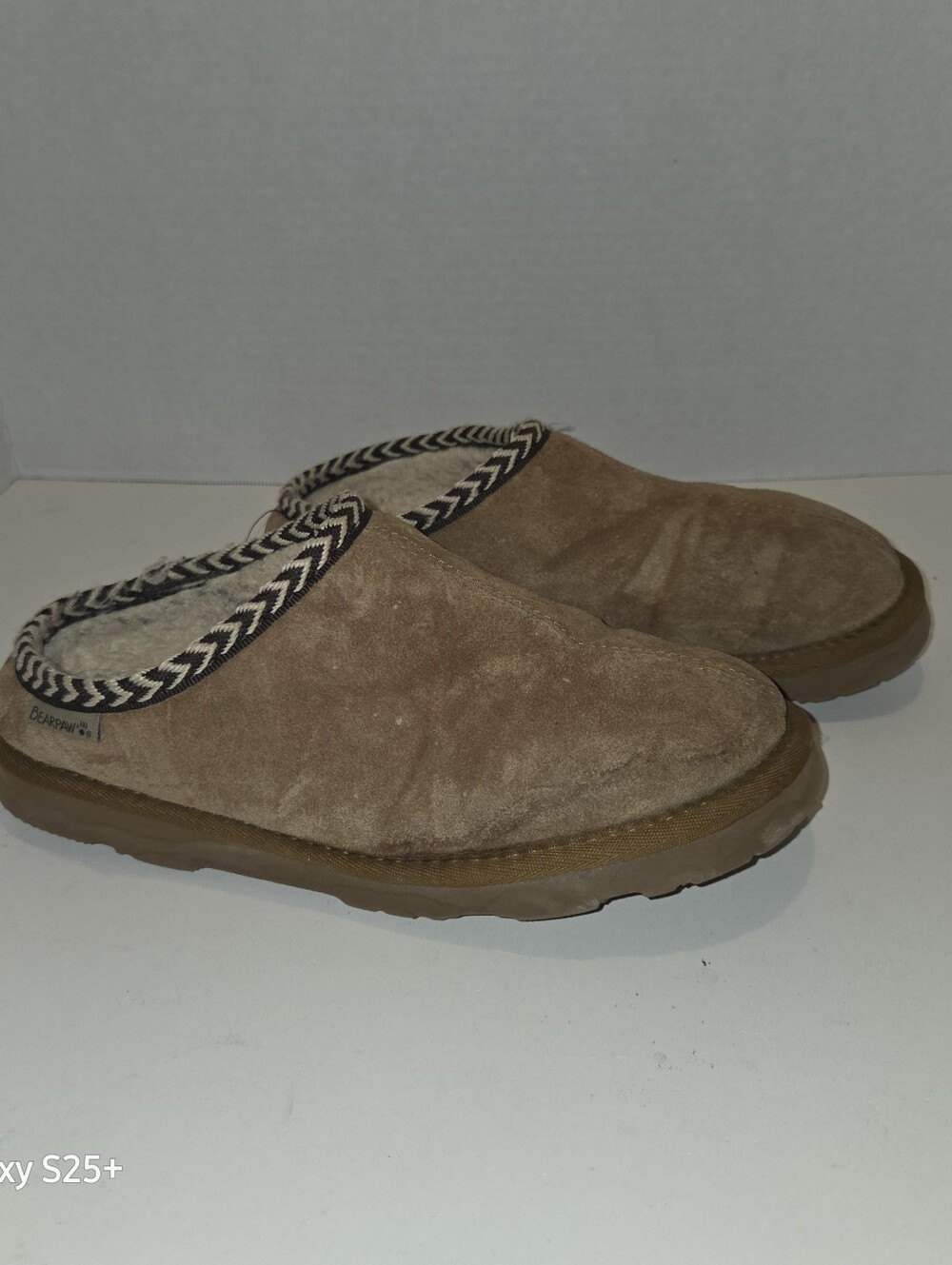 Bearpaw Tabitha Slippers Brown Suede Size 8 Women's
